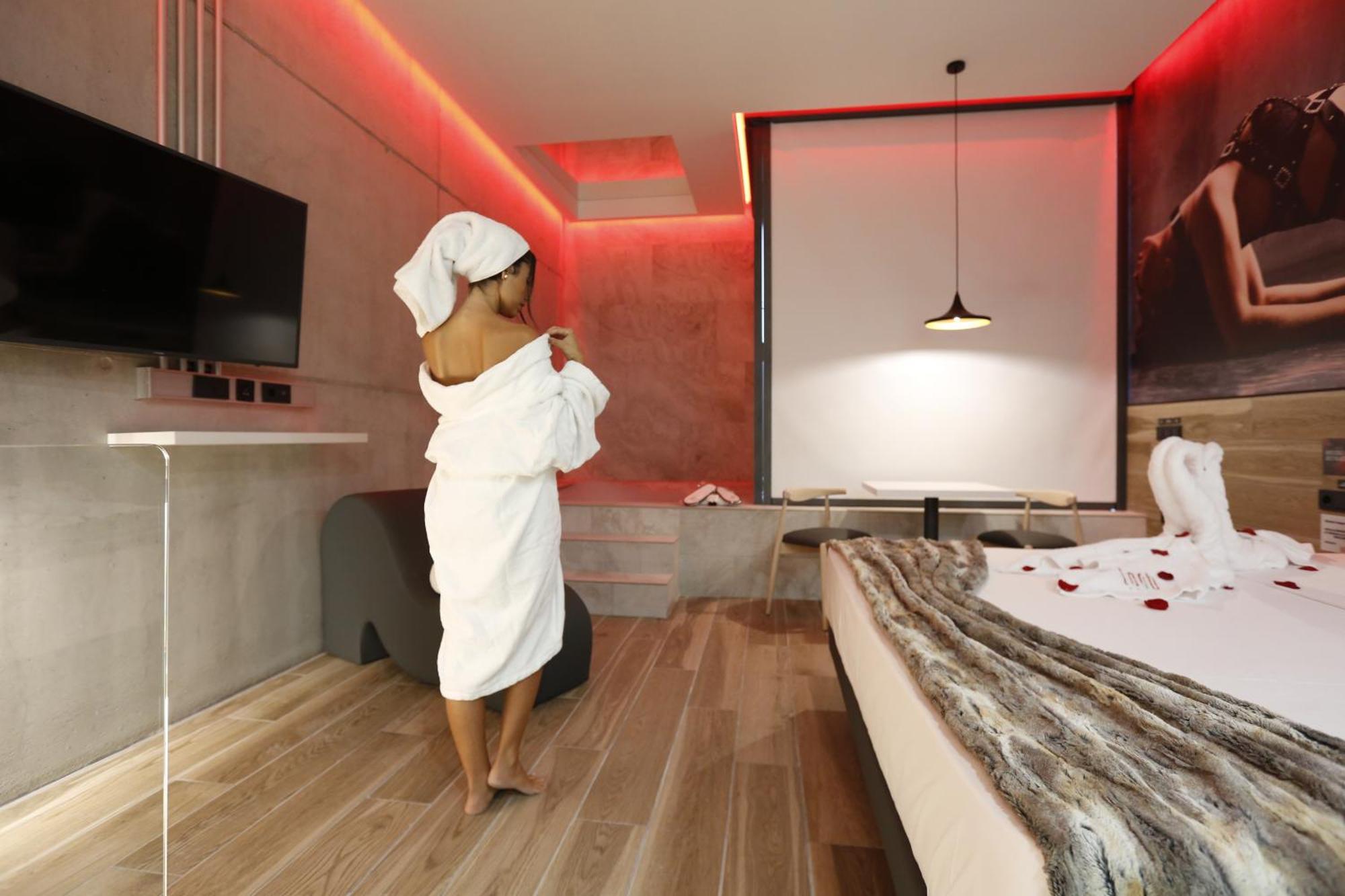 Hotel Loob Valencia Mislata Bagian luar foto